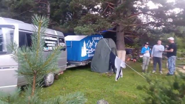 Отдых в горах с мобильным кемпингом