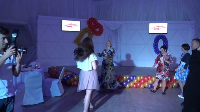 Выпускной 80-ка. Банкет.Танцы2