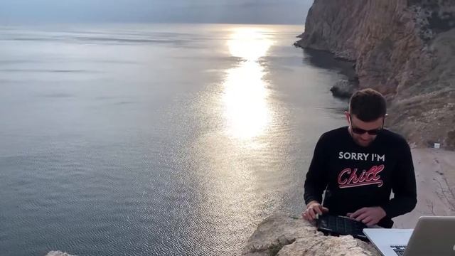 bezoomie - Crimea Beats #1 (Балаклава, Крым 2020) (AKAI MPD 218) смотреть онлайн