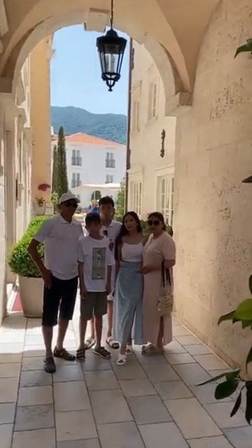 EMPERUM: Отзыв семьи Турарбекулы из Казахстана об отдыхе в Черногории, 2022 год. смотреть онлайн