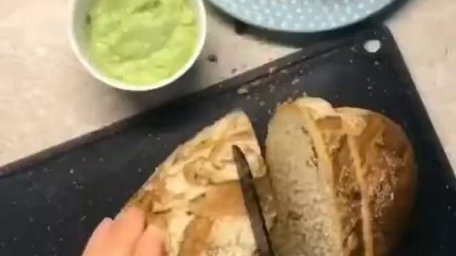 Балиқли нон /Baliqli non/Брускетты с рыбой смотреть онлайн