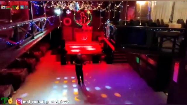 15.4.2023 Талантливый скрипач из Гомельского ресторана.#shortsvideo #гомель #беларусь #shorts смотреть онлайн