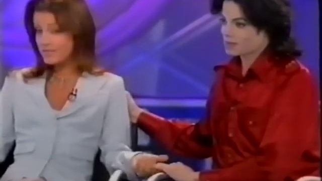Michael Jacksons sings to his wife Lisa Marie Presley смотреть онлайн