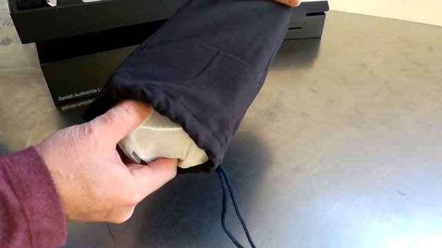 Dali Katch bluetooth speaker unboxing смотреть онлайн