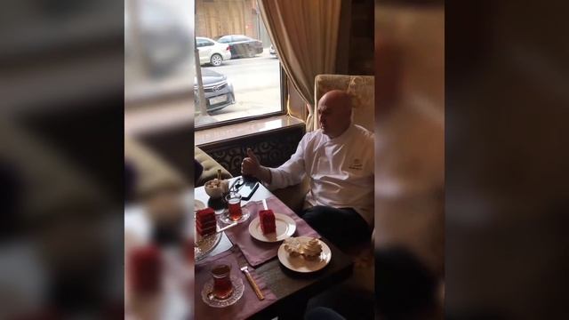 Визит Президента Ассоциации шеф-поваров Сербии Джорджо Костича в ресторан Famous смотреть онлайн