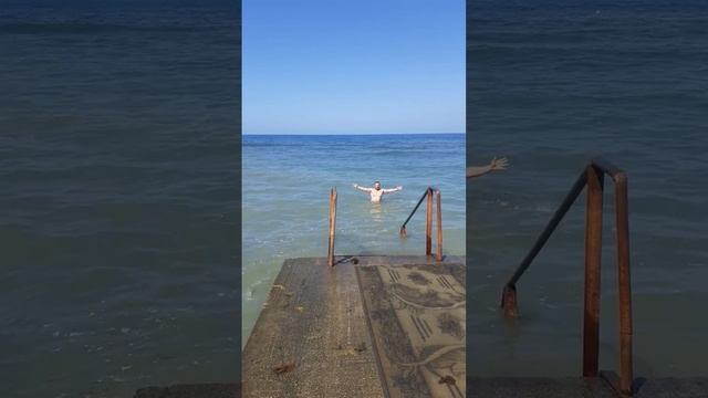 Бетонный пляж, Анапа "Малая бухта" смотреть онлайн