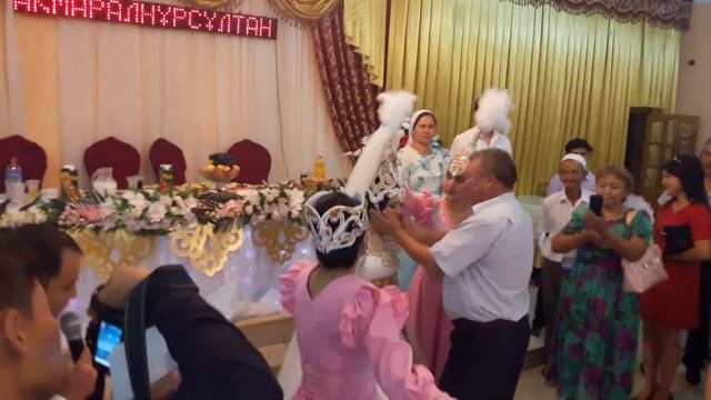 Самый красивый Кыз Узату 8-702-901-17-88 смотреть онлайн