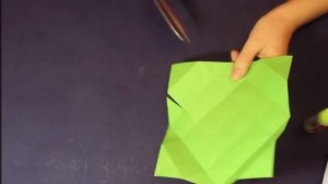 Коробочка из бумаги готова repeat and play