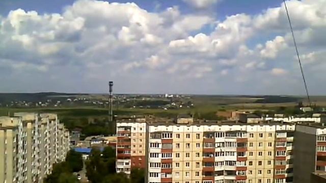 ПЕЙЗАЖ ИЗ КРЫШИ 15 ЕТАЖА смотреть онлайн