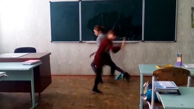 Девки зажигают смотреть онлайн