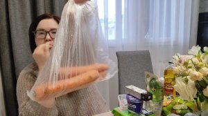 В Салехарде экономить на продуктах не получается.Пошла за хлебушком, принесла целый пакет.И все надо