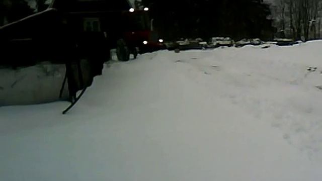 Т-25 испытываем лопату.