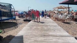 Идём на пляже в Урзуфе