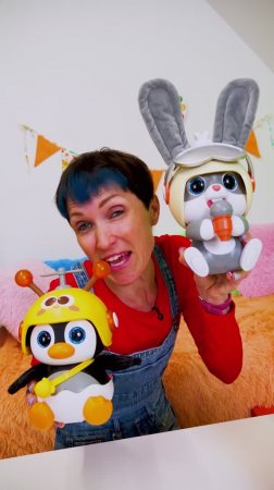 🐧🧡Маша и Пингвин Жу-жу от Vivid Fella поют песенку! Делаем музыку с новой игрушкой