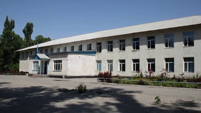 Памяти учителей  школы  9.