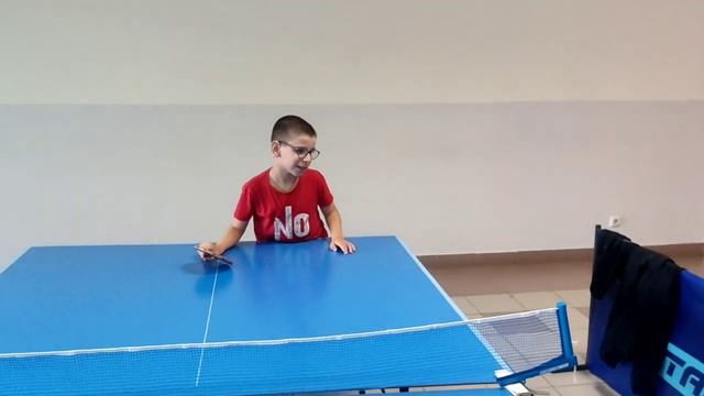 санаторий озеро белое. играем в настольный теннис с папой в спортивном комплексе смотреть онлайн