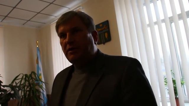 Мэр Снигиревки Леонид Голобля хочет запретить видеосъемку заседания сессий смотреть онлайн