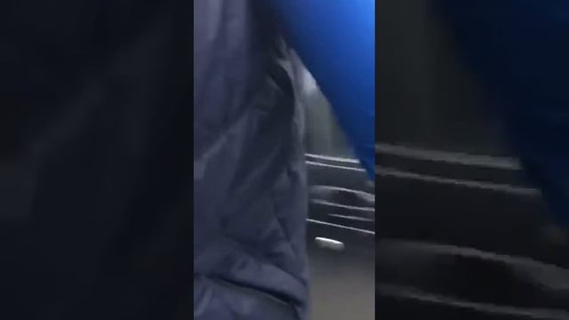 Гаишник на капоте Махачкала Дагестан смотреть онлайн