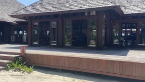 SUN SIYAM OLHUVELI 5* Maldives   активный молодежный тусовочный отель по доступной цене. Мальдивы