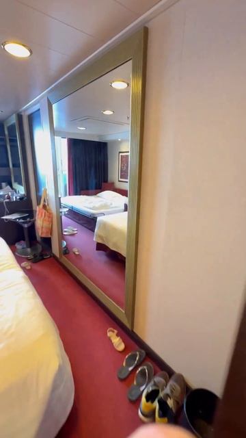 Каюта на круизном лайнер в США #жизньвсша #америка #штаты смотреть онлайн