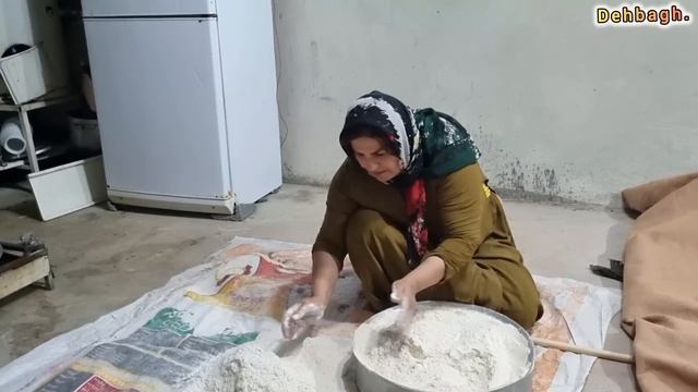 The loss of the second wife in the nomads and Farhad's efforts to find her смотреть онлайн