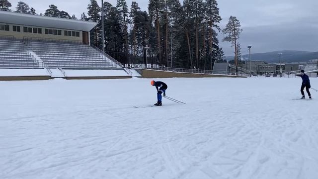 Декабрьские будни| Выпал снег смотреть онлайн