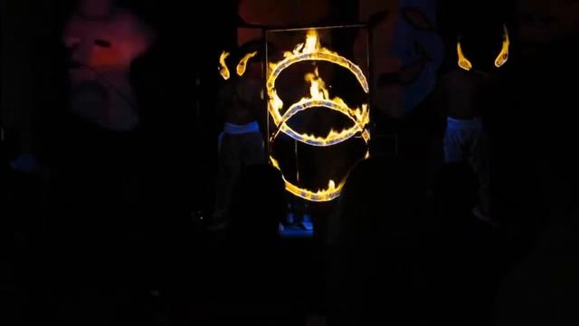 Файршоу в Riadh Club, часть 1 смотреть онлайн