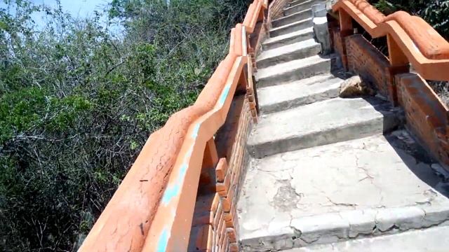 Подъем к башням чамов. Цикады. Поклон-Гарай. Фанранг. Вьетнам. смотреть онлайн