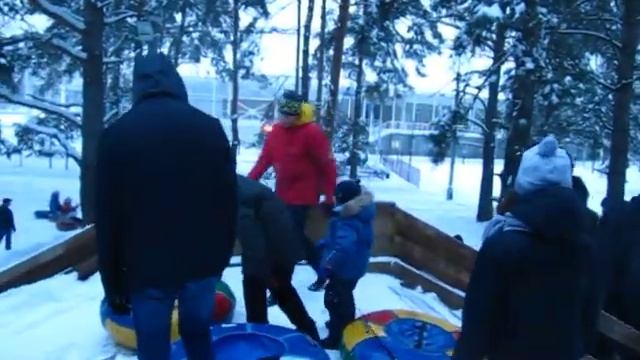 Отдых у Свята в Жуковском))) смотреть онлайн