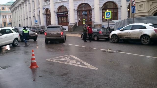 Мероприятие - слет мудаков у ГУМа смотреть онлайн