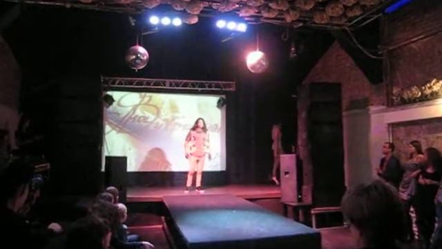 Вэл в TG смотреть онлайн