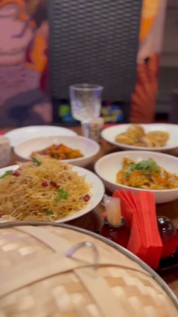 Китайская кухня - это просто вкусняшка! #екатеринбург #екб #shorts #доставкаеды #китайскаякухня