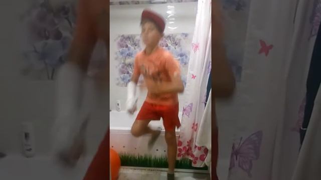 Клип Грязный Морти на курорте смотреть онлайн