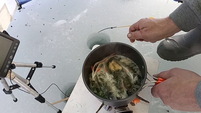 Готовлю так много лет.Рыба не разваливается.Рестораны отдыхают. смотреть онлайн