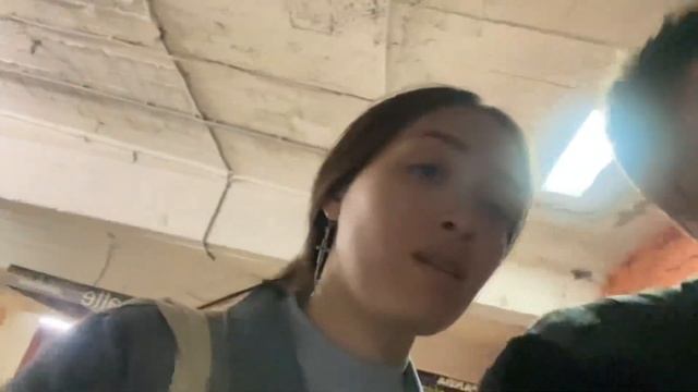 Питерский VLOG** отравилась мидиями в ресторане/ успеть за 3 дня всё😱 смотреть онлайн