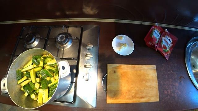 Обалденные огурчики на зиму 🥒 РАЗЛЕТАЕТСЯ ЗА СЕКУНДУ смотреть онлайн