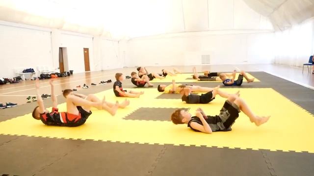 Летние сборы в Подмосковье. смотреть онлайн