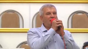 Помню слова и пою с слезами