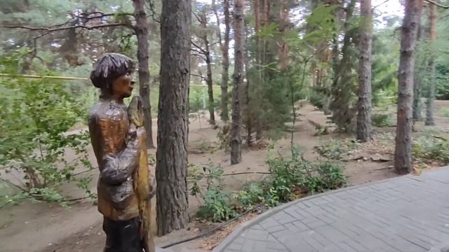 Прекрасный парк санатория "Волгоград"