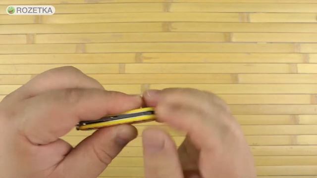 Распаковка Victorinox Сlassic Honey Bee 0.6223.L1702 смотреть онлайн