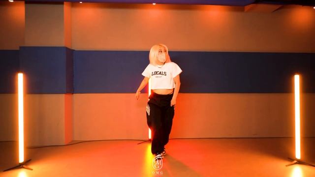 YEOJIN Choreography / Lil Wayne - Shimmy(Feat. Doja Cat) смотреть онлайн