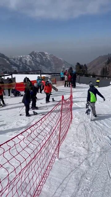 Ski resort Shymbulak. Almaty. February. Горнолыжный курорт Чимбулак. Алматы. Февраль смотреть онлайн