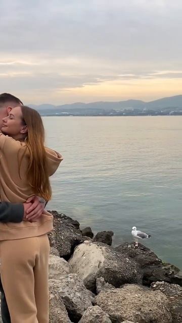 Были на фотосессии с Юрой❤️ Красиво в Геленджике, правда? смотреть онлайн