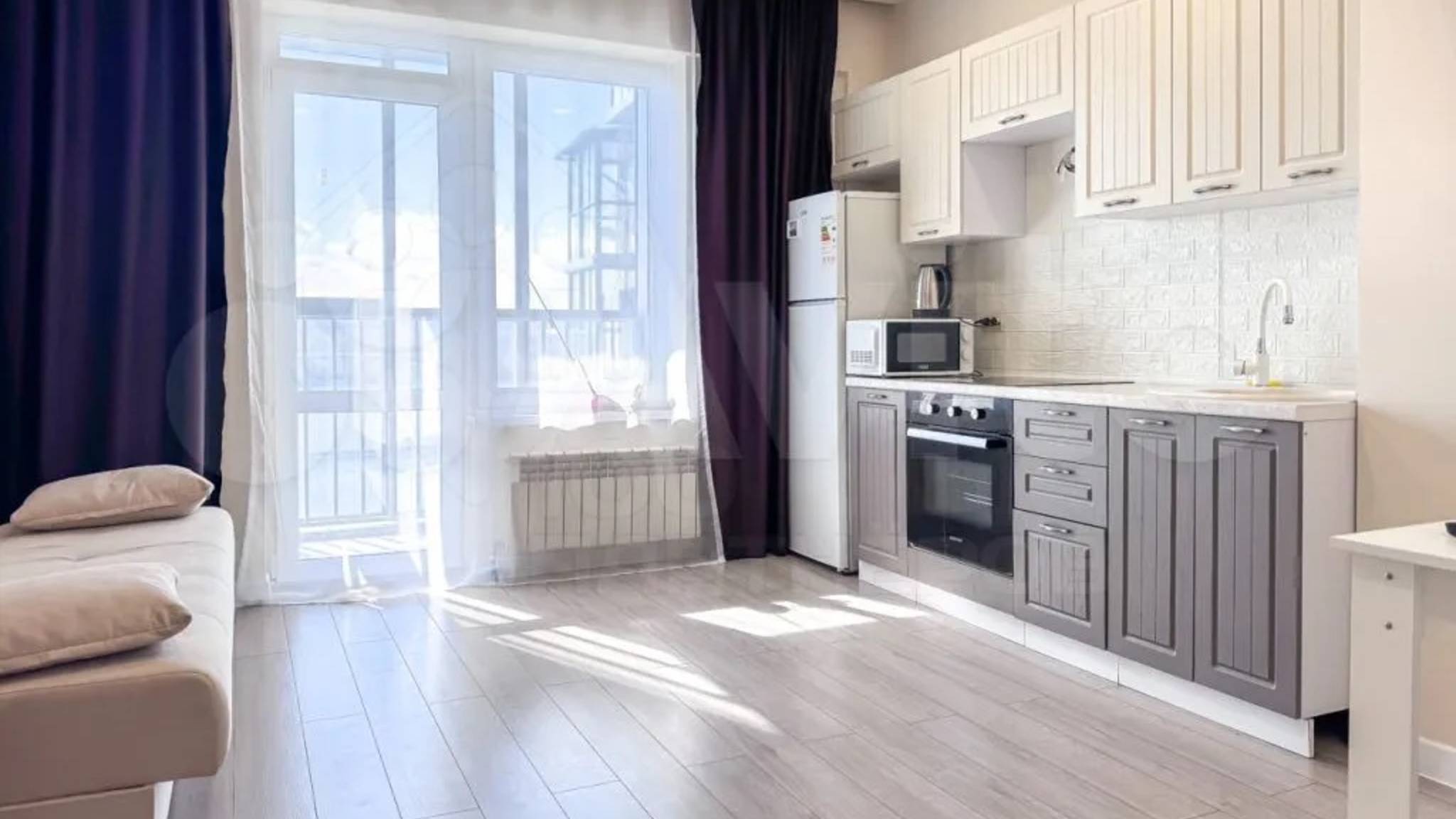 Рум-тур по видовой квартире-студии в ЖК "Скандинавия" смотреть онлайн