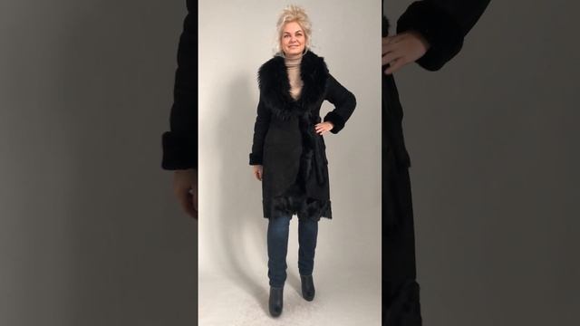 Дубленка женская 9500 ₽ в очень хорошем состоянии цв.Черный дл.97 см р.42-44 /11447/ смотреть онлайн