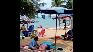 Паттайя. Пляж у отеля Паттайя парк бич резот. Весна 2023