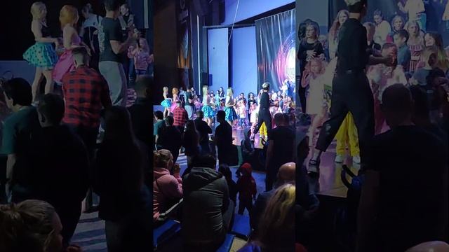 Мини-дискотека в отеле Long Beach Resort Hotel & Spa смотреть онлайн