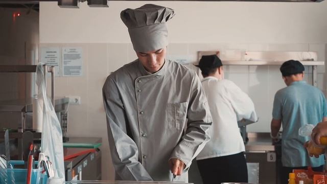 МЕЙРАМХАНА ІСІ ЖӘНЕ ҚОНАҚ ҮЙ БИЗНЕСІ смотреть онлайн