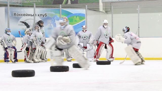 Катание баллоны вратарей в GOALKEEPERS Elite Camp смотреть онлайн