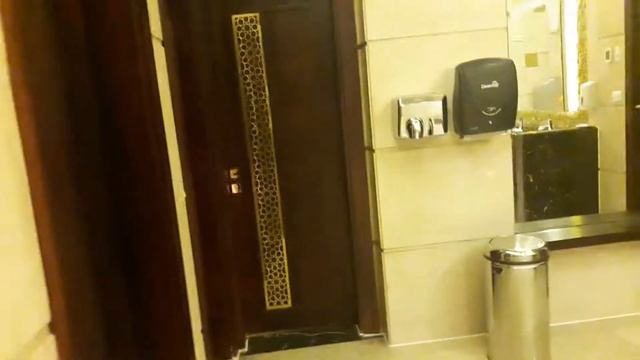 "Уборная" в отеле Albatros Aqua Park 5* смотреть онлайн